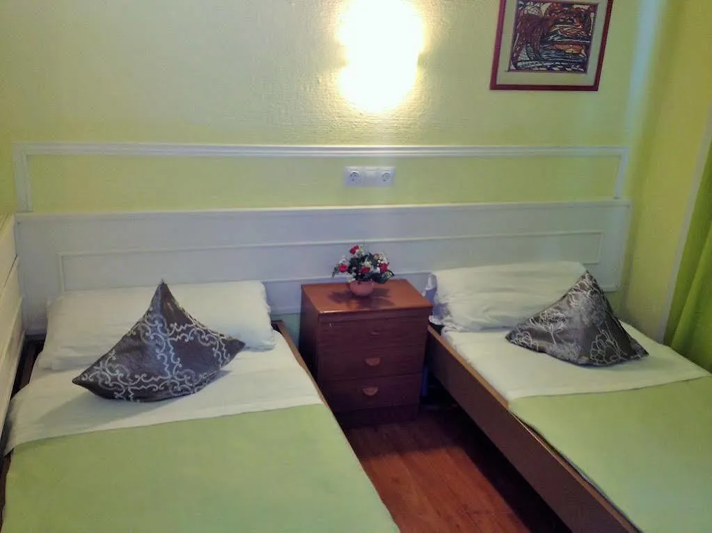 Hostal Alce Playa de Palma  0*, Playa de Palma (Mallorca) Spain
